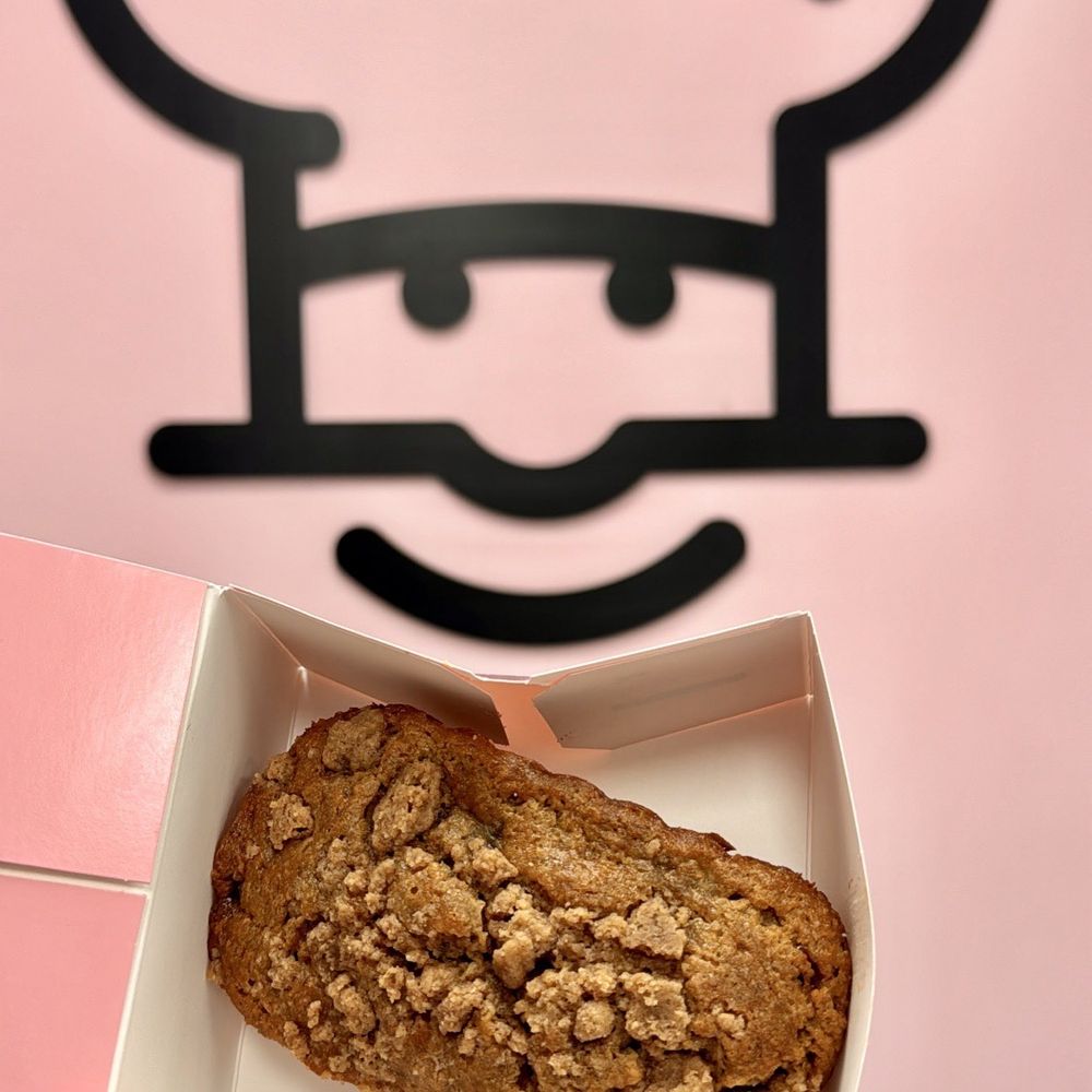 Crumbl - Naperville - Banana bread - Bakeries Near Me - Naperville, Illinois