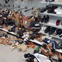 Ross Dress for Less - That's just awful...come on shoppers!!