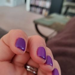 Nail 4 U - Filed too short