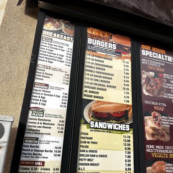 Primo Burgers - Burgers Near Me - Maywood, California