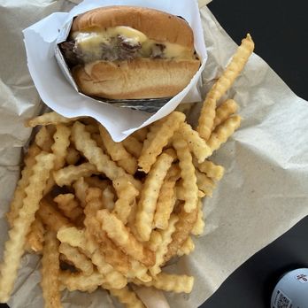 Nilly's Burgers - Burgers Near Me - Artesia, California Nilly's Burgers - Burgers Near Me - Artesia, California