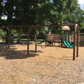 Crestwood Park - Parks Near Me - Fort Worth, Texas
