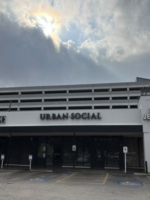 Urban Social by null