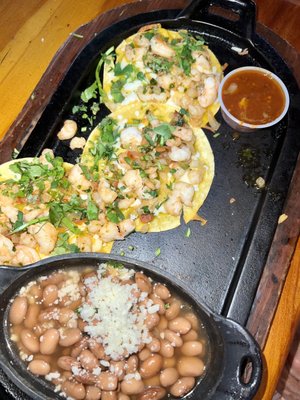 Los Tres Hermanos Restaurant by null