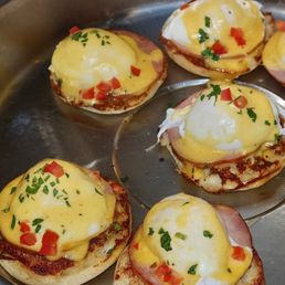 Eggs Benedict