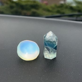 Crystal Lounge by Crystallography Gems - Gemstones & Minerals Near Me - Seattle, Washington