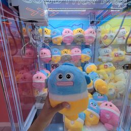 Hangyodon plushie won on 4/11/2025 (2 coins/play) Hangyodon plushie won on 4/11/2025 (2 coins/play)