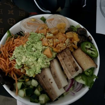 Modern Market Eatery - Tofu , avo, cucumber, jalapeno, corn salsa, squash, carrot, spring Mixed Greens Salad, oinion - Salad Near Me - Lakewood, Colorado