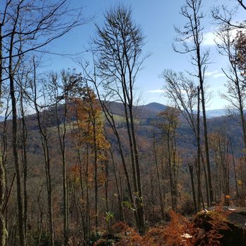 Cataloochee Guest Ranch - Vacation Rentals Near Me - Maggie Valley, North Carolina