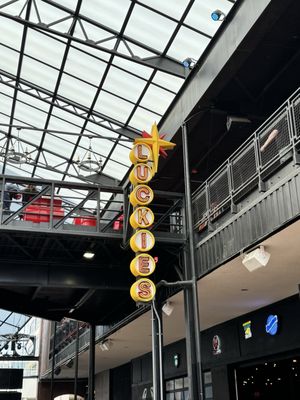 Power Plant Live! by null