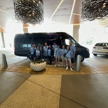 Classy Limousine Services - Party Limo - Limos Near Me - Anaheim, California