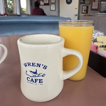 Wren's Cafe - Breakfast & Brunch Near Me - Vacaville, California Wren's Cafe - Breakfast & Brunch Near Me - Vacaville, California