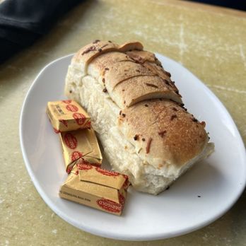 Bull Shed - Bread - Steakhouses Near Me - Kapaa, Hawaii Bull Shed - Bread - Steakhouses Near Me - Kapaa, Hawaii