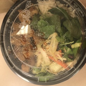 BWB Shakes - Good portion size - container was full! - Chicken Wings Near Me - Highland Park, Illinois