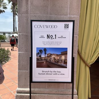 Covewood - Main restaurant entrance - New American Near Me - San Diego, California