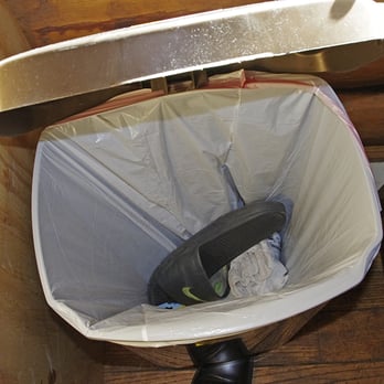 Luxury Stay LLC - Trash from previous guest in kitchen wastebasket. - Vacation Rentals Near Me - Brooklyn, New York Luxury Stay LLC - Trash from previous guest in kitchen wastebasket. - Vacation Rentals Near Me - Brooklyn, New York