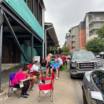 Franklin Barbecue - Barbeque Near Me - Austin, Texas
