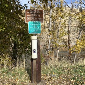 Riverside Park - Welcome sign and some park rules. - Parks Near Me - Cashmere, Washington Riverside Park - Welcome sign and some park rules. - Parks Near Me - Cashmere, Washington