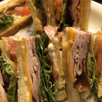 Rooster Run Cafe - Club - Steakhouses Near Me - Hurricane, Utah