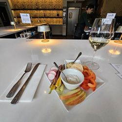 Trellis Wine Bar - Hummus and Onion Dill dip plate with Cousino Macul Isidora Sauvignon Blanc