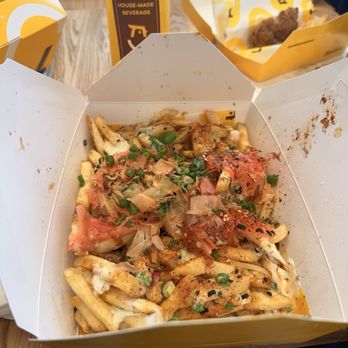 Starbird Chicken - Okonomiyaki fries - Chicken Shop Near Me - Torrance, California