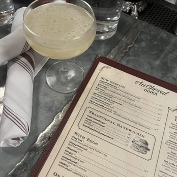Au Cheval - Bees Knees - Bars Near Me - Chicago, Illinois