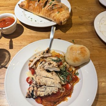 Crust Simply Italian - Angel Hair Pomodoro - Pizza Near Me - Gilbert, Arizona
