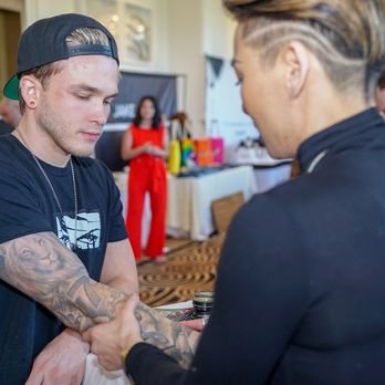 Myo Evolution - With former One Directions drummer, Josh Devine at 2018 Pre Emmy Event- BH Waldorf Astoria - Physical Therapy Near Me - Valley Village, California Myo Evolution - With former One Directions drummer, Josh Devine at 2018 Pre Emmy Event- BH Waldorf Astoria - Physical Therapy Near Me - Valley Village, California