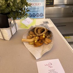 La Freiduría de Tere - Fried seafood mixed