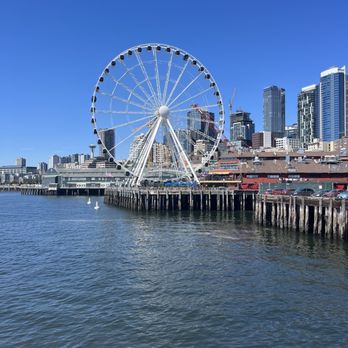 Argosy Cruises - Seattle - Ferris wheel - Boat Charters Near Me - Seattle, Washington Argosy Cruises - Seattle - Ferris wheel - Boat Charters Near Me - Seattle, Washington