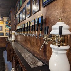 Chesepiooc Real Ale Brewery - 28 Taps and Casks