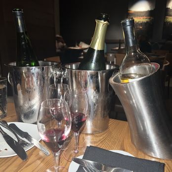 Cooper’s Hawk Winery & Restaurant - Wine club member - New American Near Me - Dania Beach, Florida
