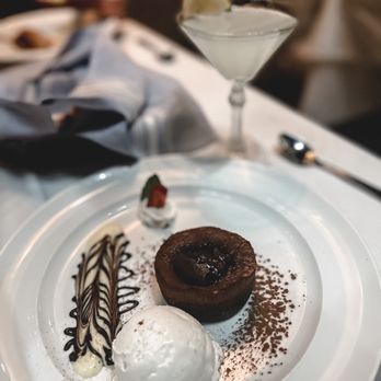 Vinotta - Lava Cake - Italian Near Me - Waltham, Massachusetts Vinotta - Lava Cake - Italian Near Me - Waltham, Massachusetts