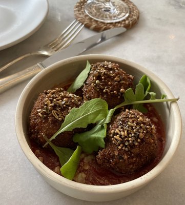 Nana's Westerly by null