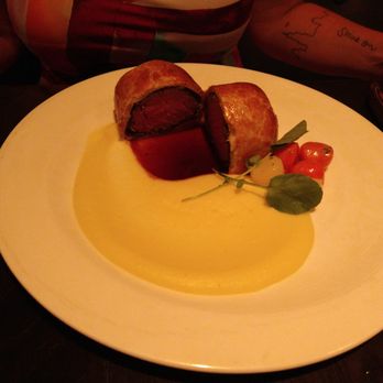 Gordon Ramsay Hell's Kitchen - beef wellington - Steakhouses Near Me - Stateline, Nevada Gordon Ramsay Hell's Kitchen - beef wellington - Steakhouses Near Me - Stateline, Nevada