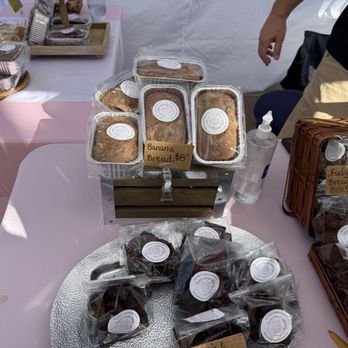 Sara's Confectionery Genius - Banana bread - Bakeries Near Me Sara's Confectionery Genius - Banana bread - Bakeries Near Me
