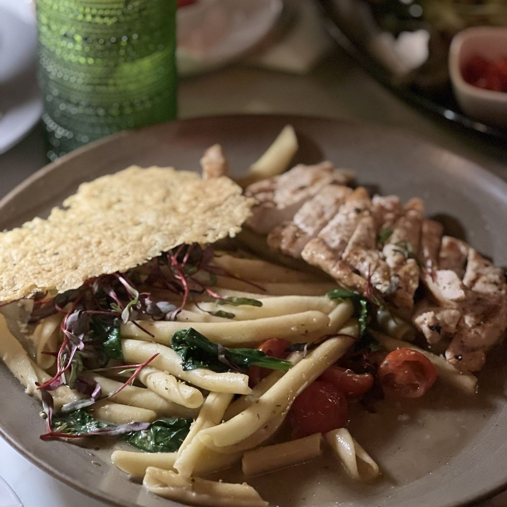 DSRT CLUB - DSRT STROZZAPRETI PASTA (added chicken) - Supper Clubs Near Me - La Quinta, California