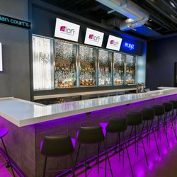 W XYZ Bar