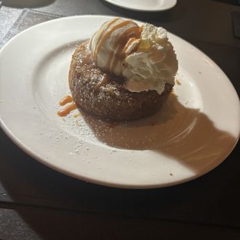 Del Frisco's Double Eagle Steakhouse - Butter Cake - Steakhouses Near Me - Washington, DC, District of Columbia