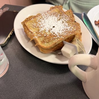 Fifties Diner - French toast - American Near Me - Chicopee, Massachusetts