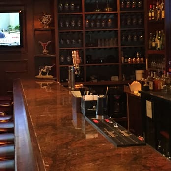Laurenzo's Restaurant - Steakhouses Near Me - Houston, Texas Laurenzo's Restaurant - Steakhouses Near Me - Houston, Texas