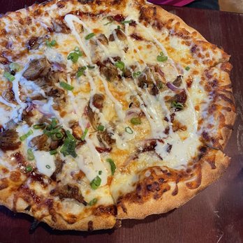 Raillery Public House - Pulled pork pizza - Salad Near Me - Franklin, Massachusetts Raillery Public House - Pulled pork pizza - Salad Near Me - Franklin, Massachusetts