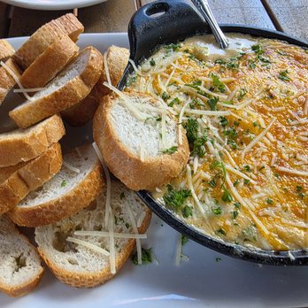 Harry's Seafood Bar & Grille - Louisiana Fondeaux - Seafood Near Me - St Augustine, Florida