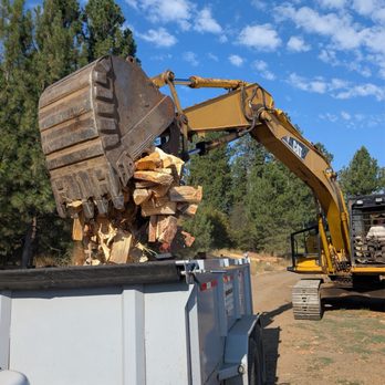 Ricks Firewood - Rick's Firewood Delivery - Firewood Near Me