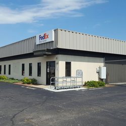 FedEx Ship Center