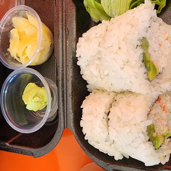 Teriyaki Express - Bento box California roll with wasabi and ginger. - Japanese Near Me - La Habra, California