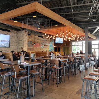 Kelsey's - American Near Me - Niagara Falls, Ontario