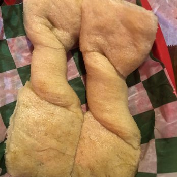 Cheap Charlie's - two pieces of bread in a basket - Steakhouses Near Me - Fort Gratiot, Michigan