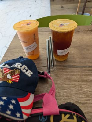 New Hollywood Plaza by null