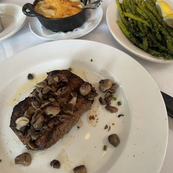 Dino & Harry’s Steakhouse - Filet Mignon, Au Gratin Potatoes, Asparagus (SautéEd, Steamed or Grilled) - Steakhouses Near Me - Hoboken, New Jersey Dino & Harry’s Steakhouse - Filet Mignon, Au Gratin Potatoes, Asparagus (SautéEd, Steamed or Grilled) - Steakhouses Near Me - Hoboken, New Jersey